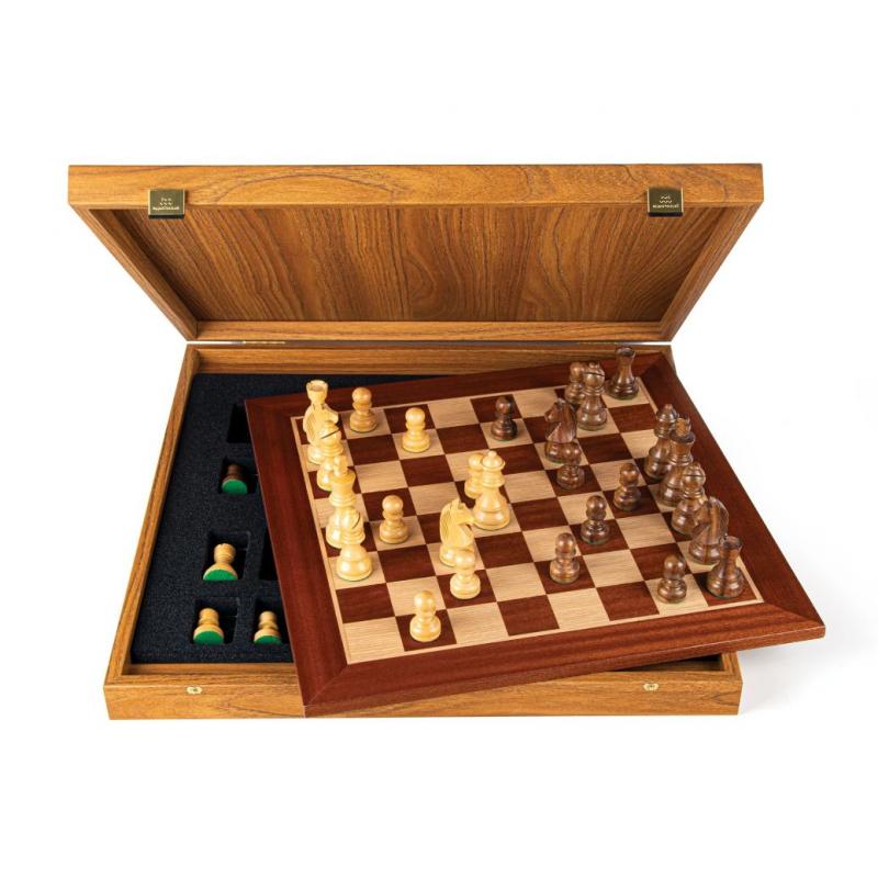 échecs en bois pour le blog du patron