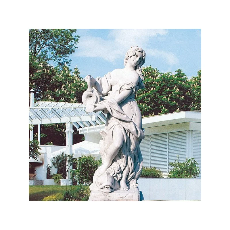 Grandes sculptures pour la nymphe des jardins