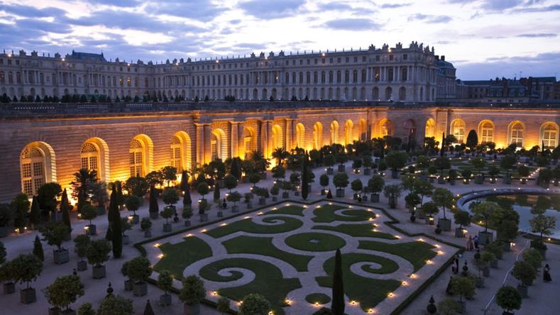 hôtel parisien 5 étoiles