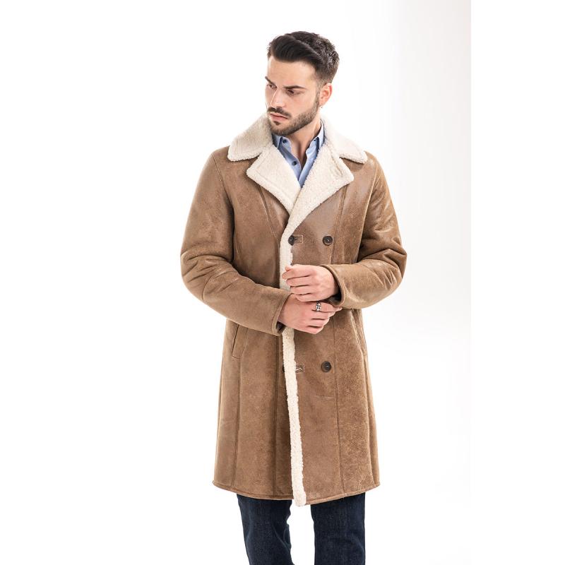 mais un manteau pour homme à la mode