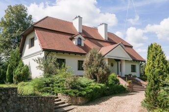 Un manoir exclusif au bord d'un magnifique lac en Podlasie