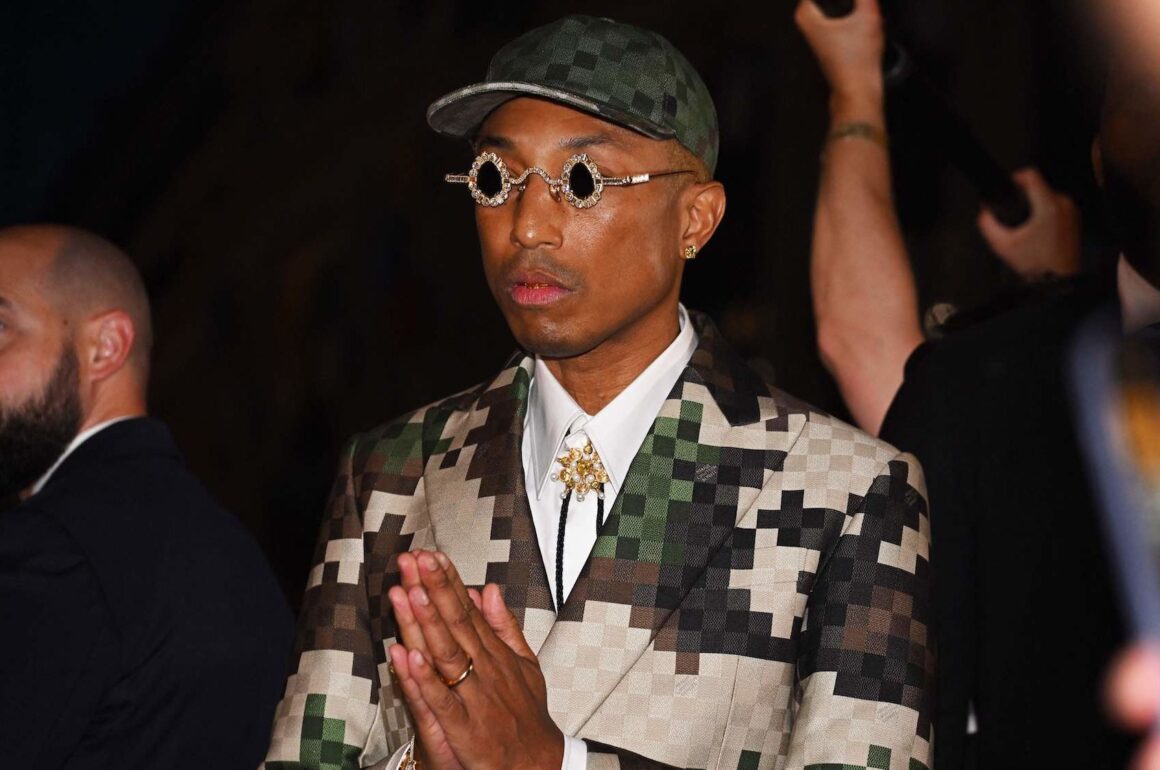 Les débuts de Pharell Williams dans les rangs de la marque Louis Vuitton