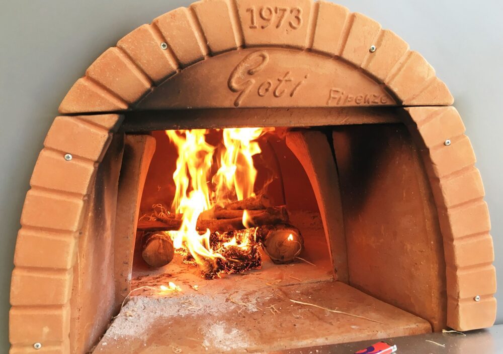 Quel type de four à pizza à bois de jardin ?