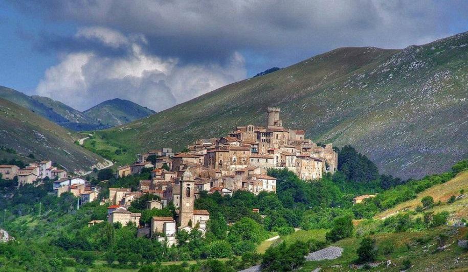 Santo Stefano, Italie