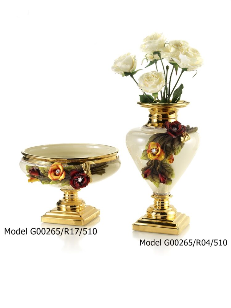 Vases italiens avec des fleurs