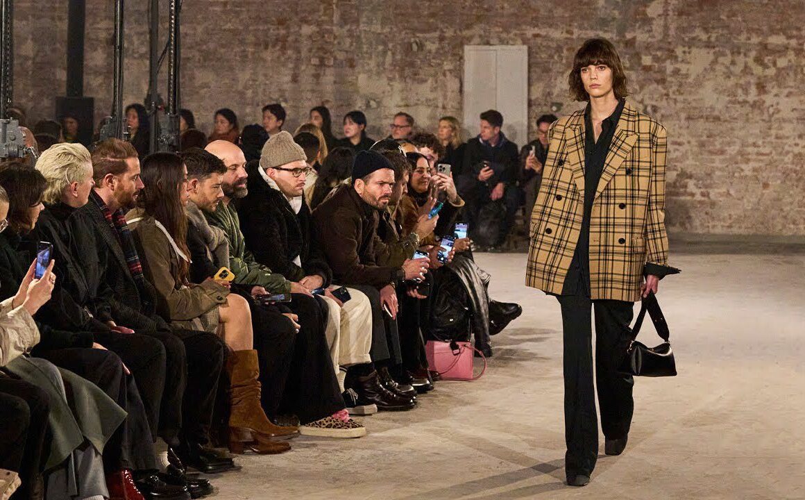 Nouvelle Collection Ami Paris Automne Hiver 2025