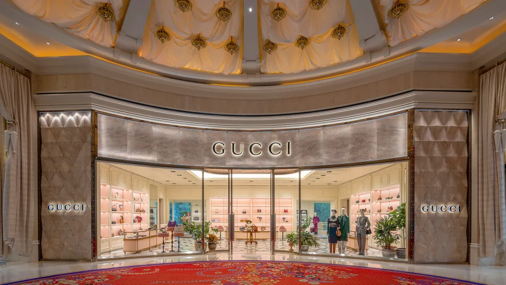 Où se trouve le plus grand magasin Gucci ?