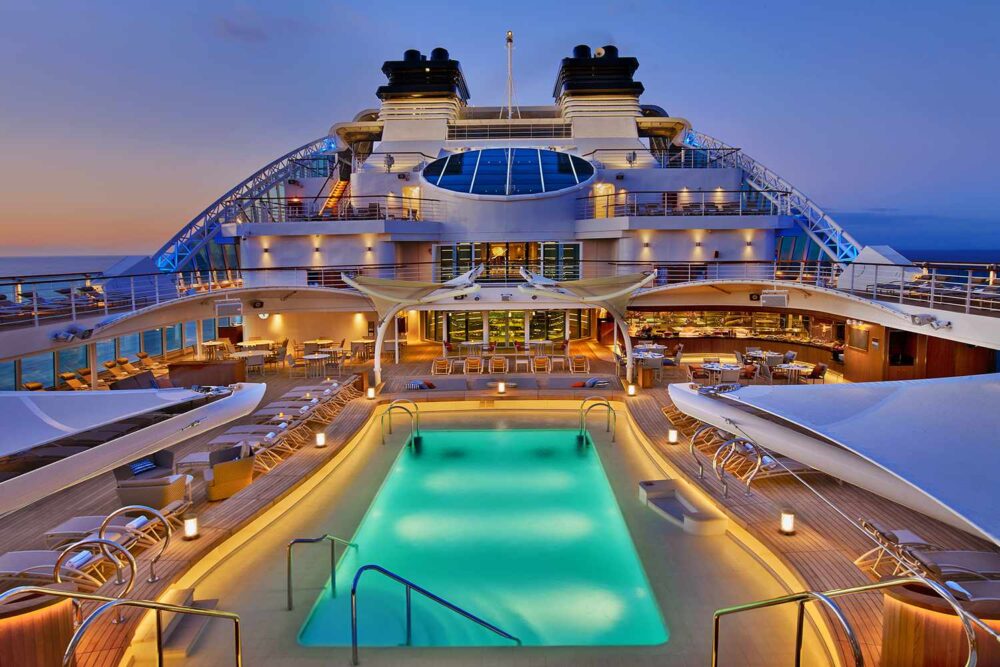 Bateau de croisière de luxe